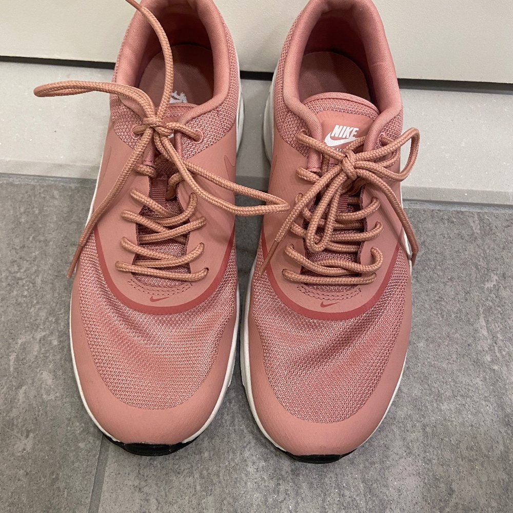 Pink Nike Air Max Thea Women's Sneaker  - Barely Worn